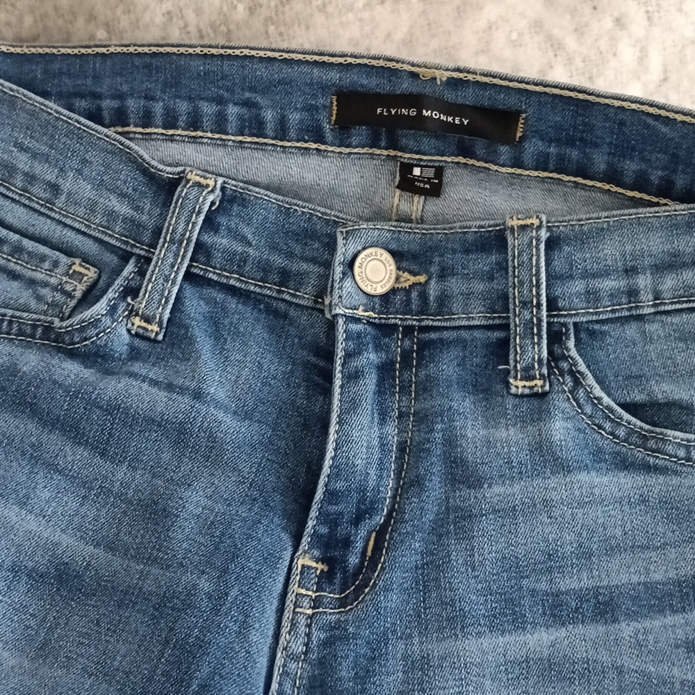 Flying Monkey Skinny Jeans Sz 28
